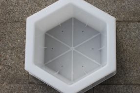 護(hù)坡六棱塊塑料模具你了解多少？